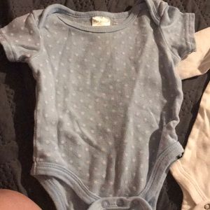Gently used baby clothes